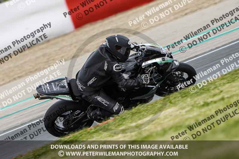 cadwell no limits trackday;cadwell park;cadwell park photographs;cadwell trackday photographs;enduro digital images;event digital images;eventdigitalimages;navarra;no limits trackdays;peter wileman photography;racing digital images;trackday digital images;trackday photos